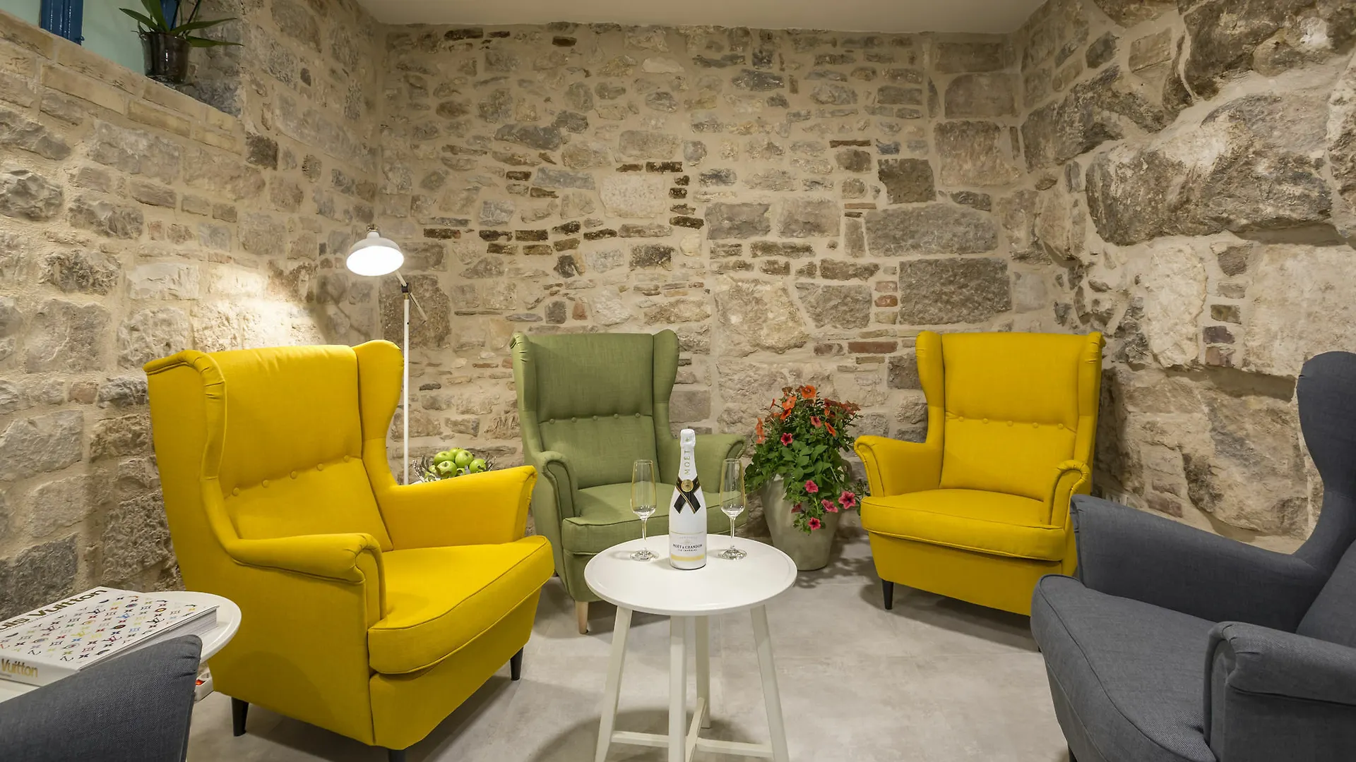 Gasthof Centro Di Centri Rooms Split